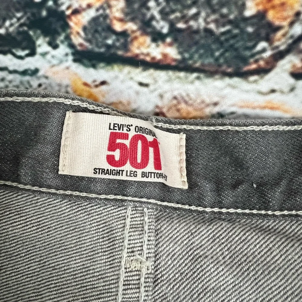 Men’s‎ Gray Levi’s 501 Button Fly Straight 42x30